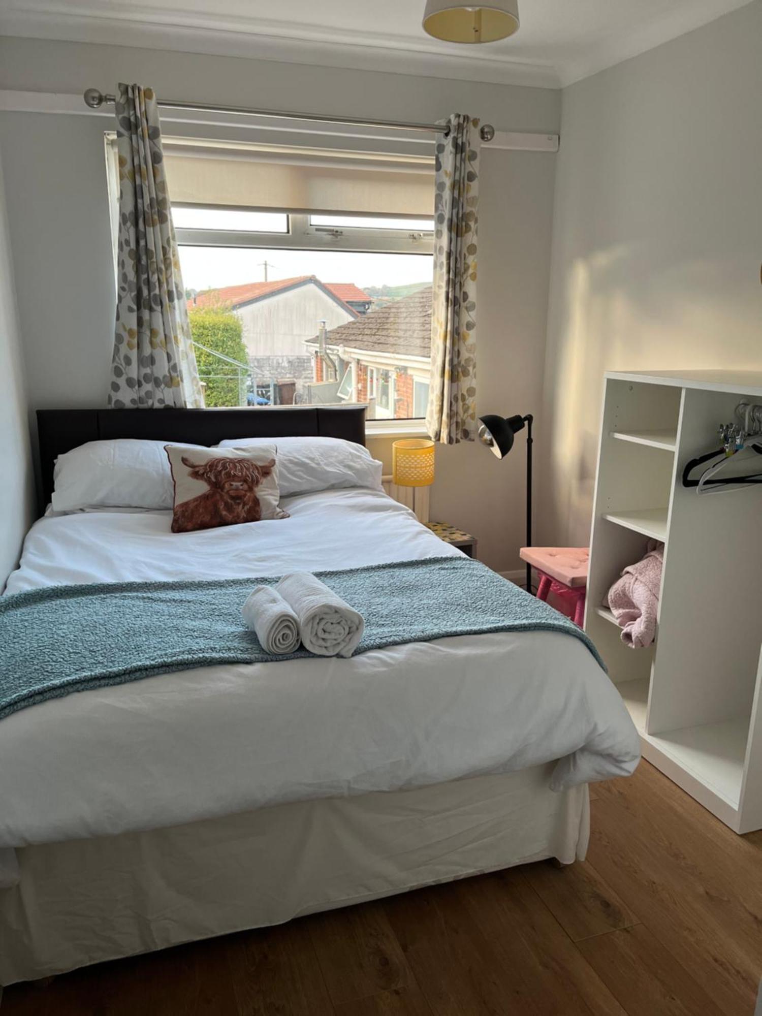 Bellevue Bungalow - Comfortable Home With Amazing Views Belfast Bagian luar foto