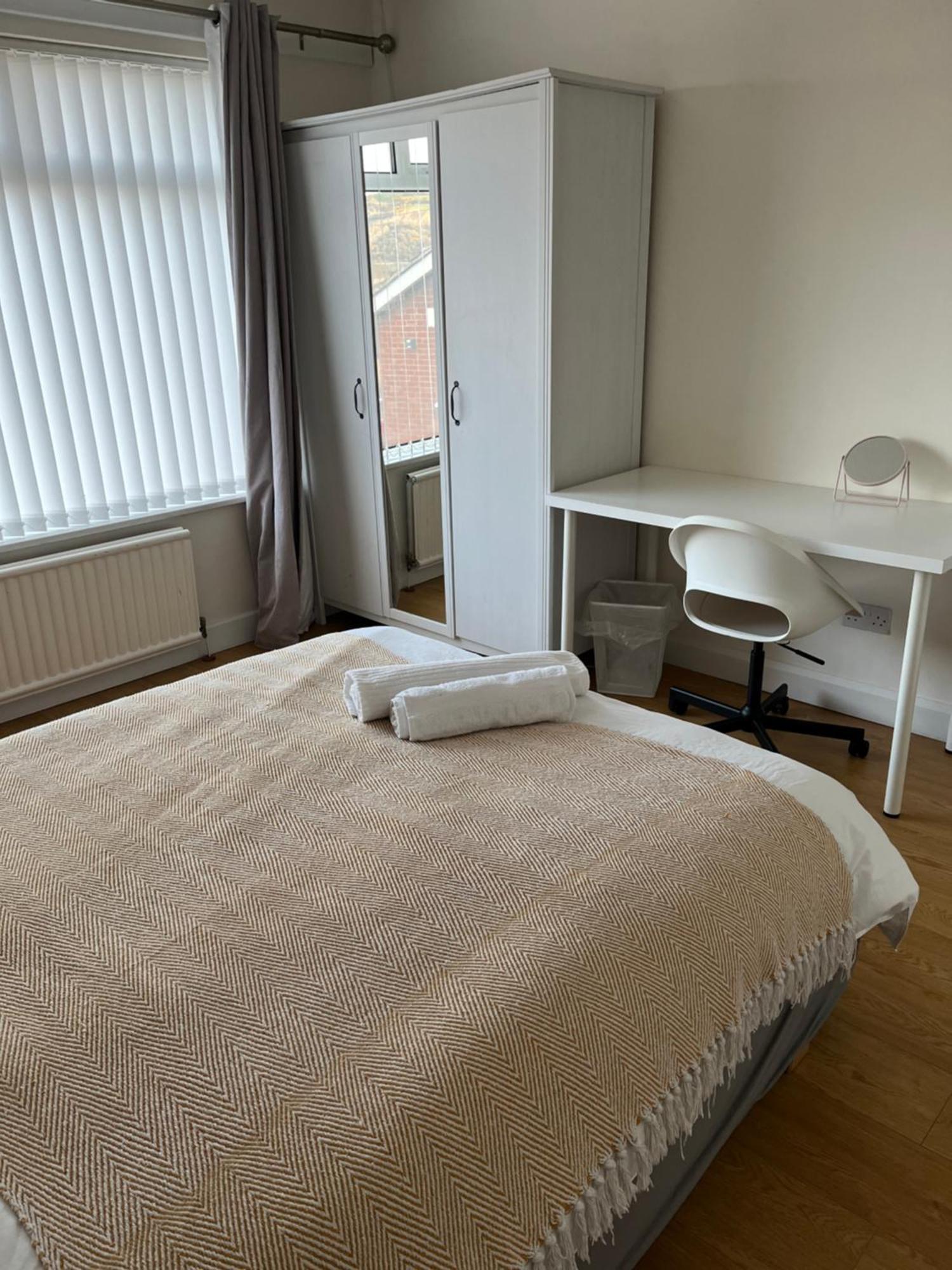 Bellevue Bungalow - Comfortable Home With Amazing Views Belfast Bagian luar foto
